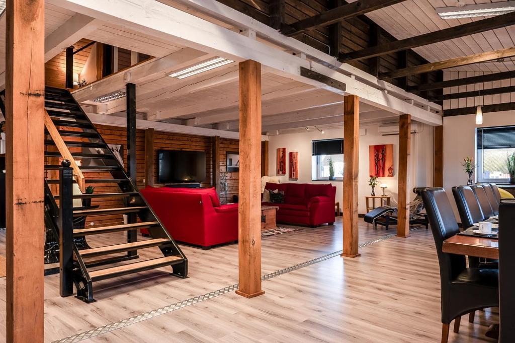 Unique Rustic Property In Skane Linderod Exterior photo