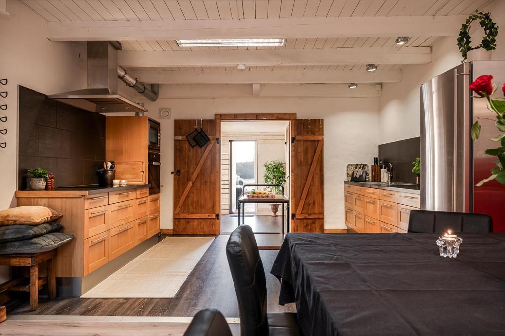Unique Rustic Property In Skane Linderod Exterior photo